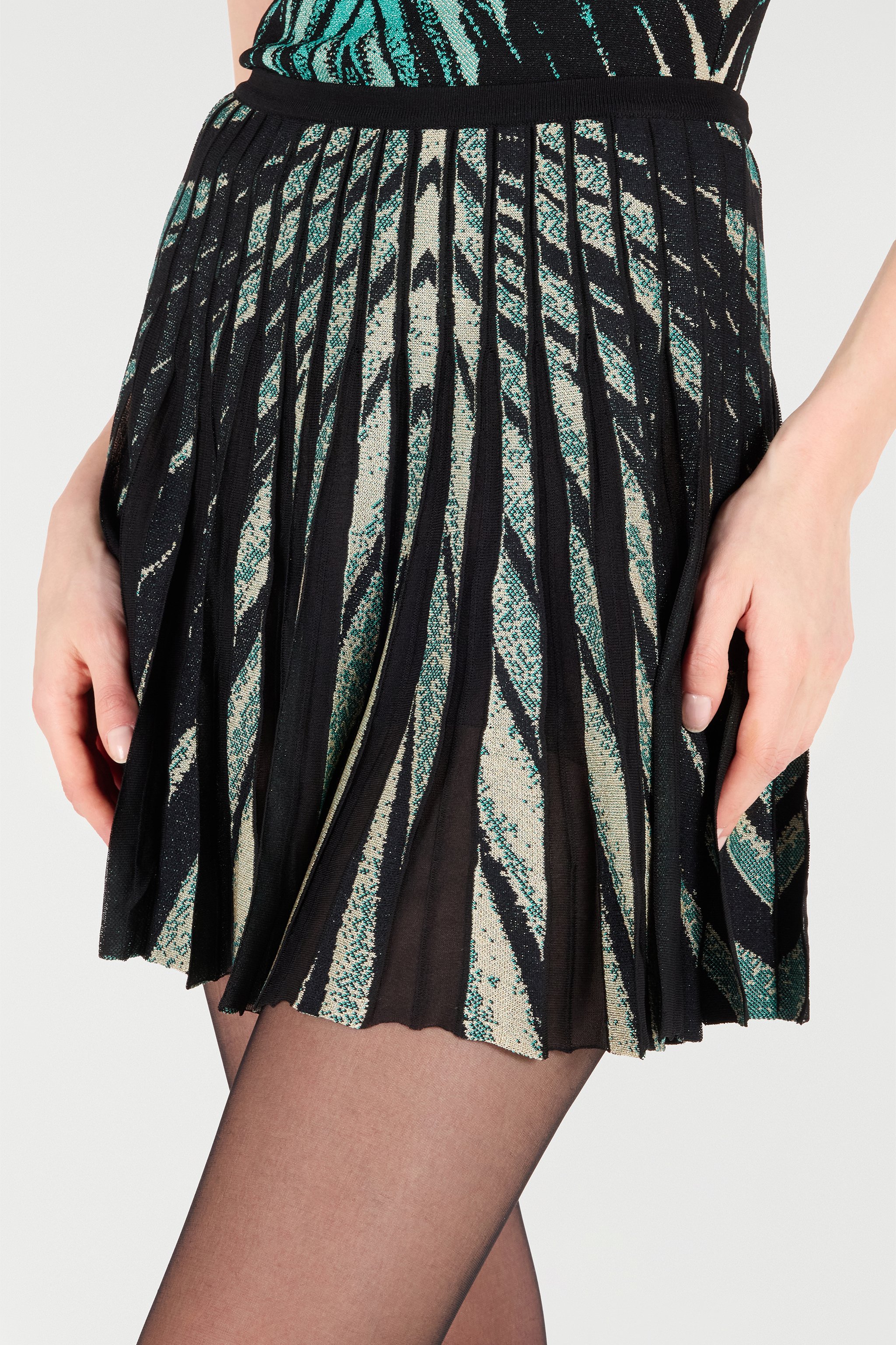 Ray Of Sea Print Skirt Mini