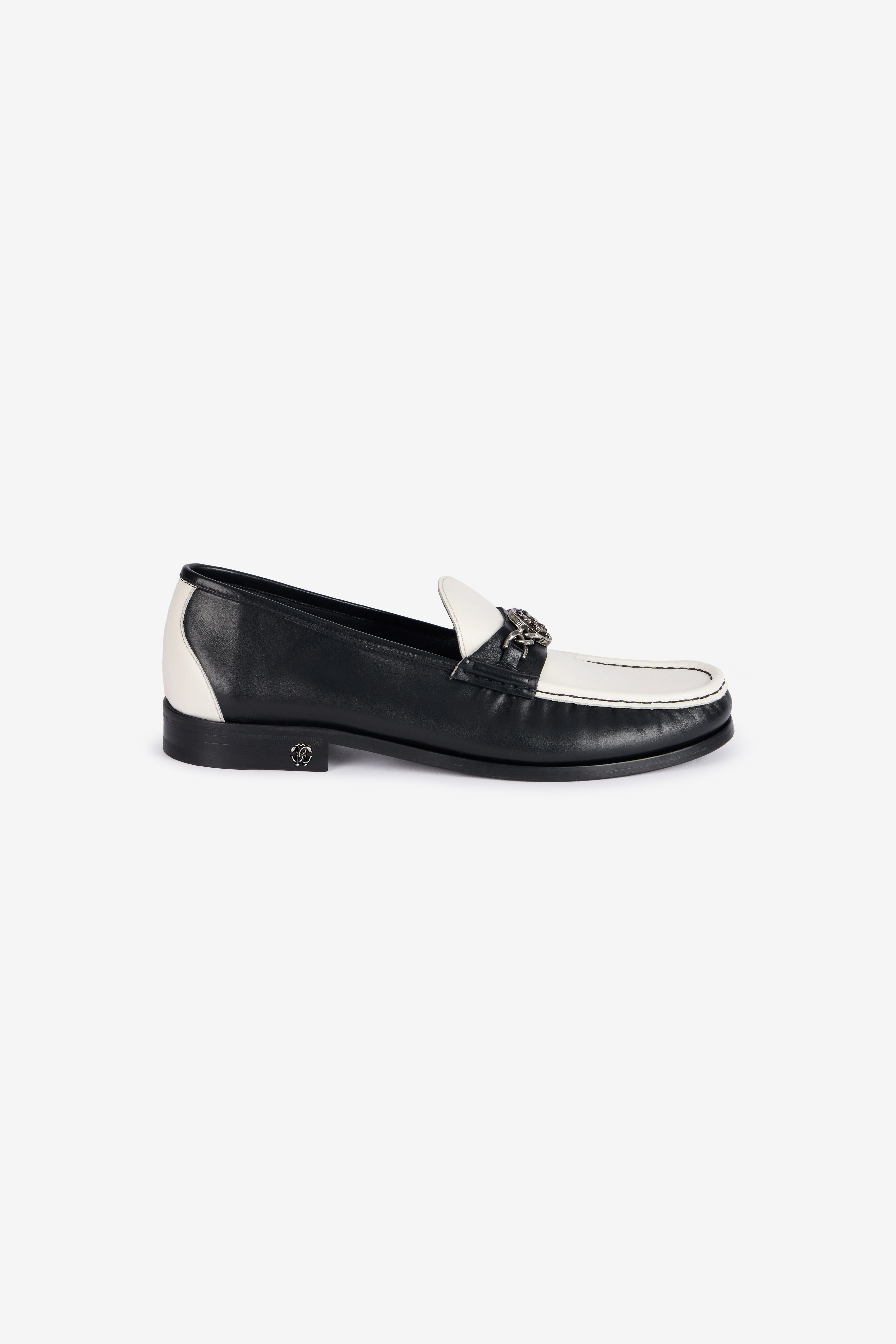 Roberto Cavalli Monogram-plaque Two-tone Loafers In White/black