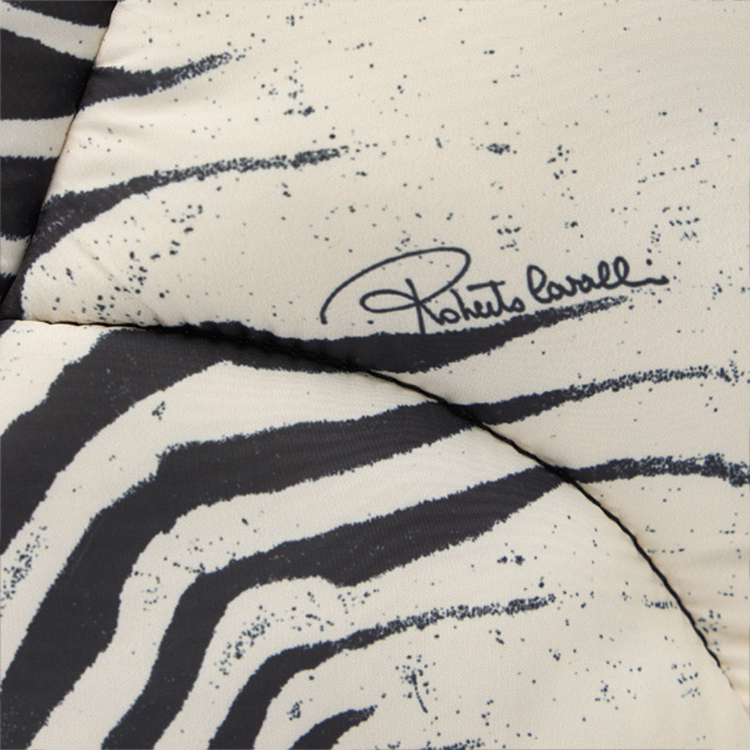 Roberto Cavalli Firenze Medium In Black/white