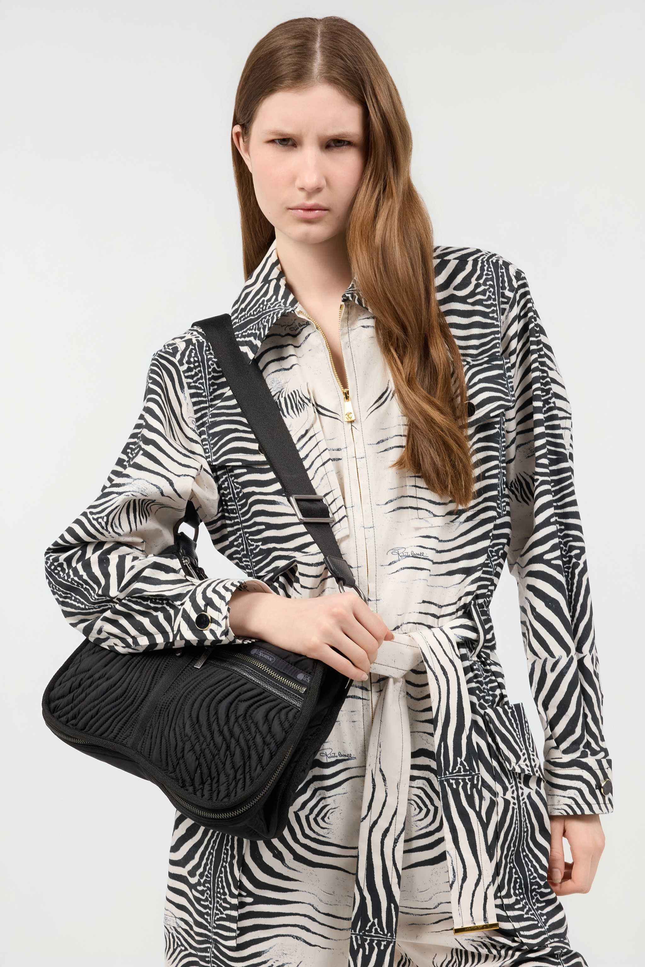 Roberto Cavalli Torino Matelasse Bag In Black