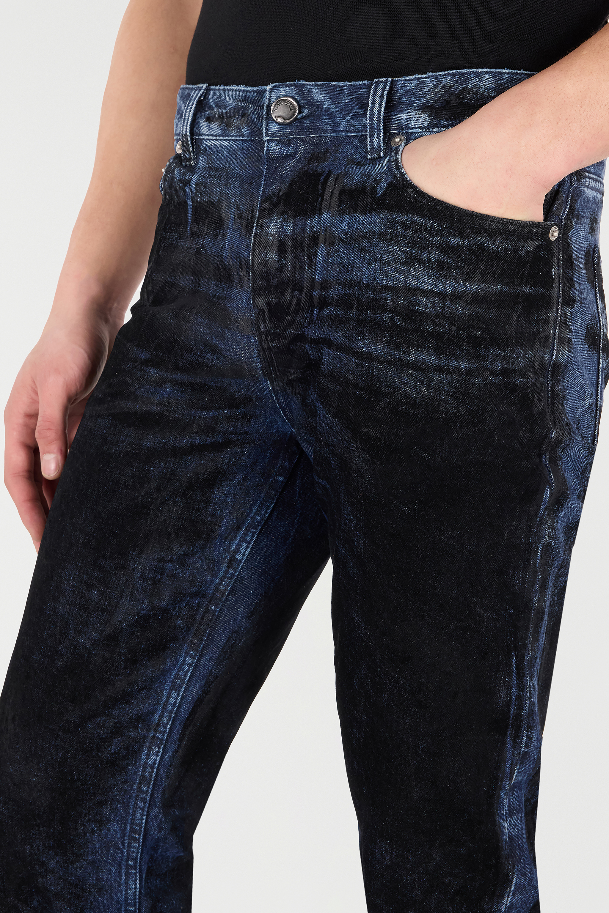 Jeans With Contrasting Discoloration Detailing