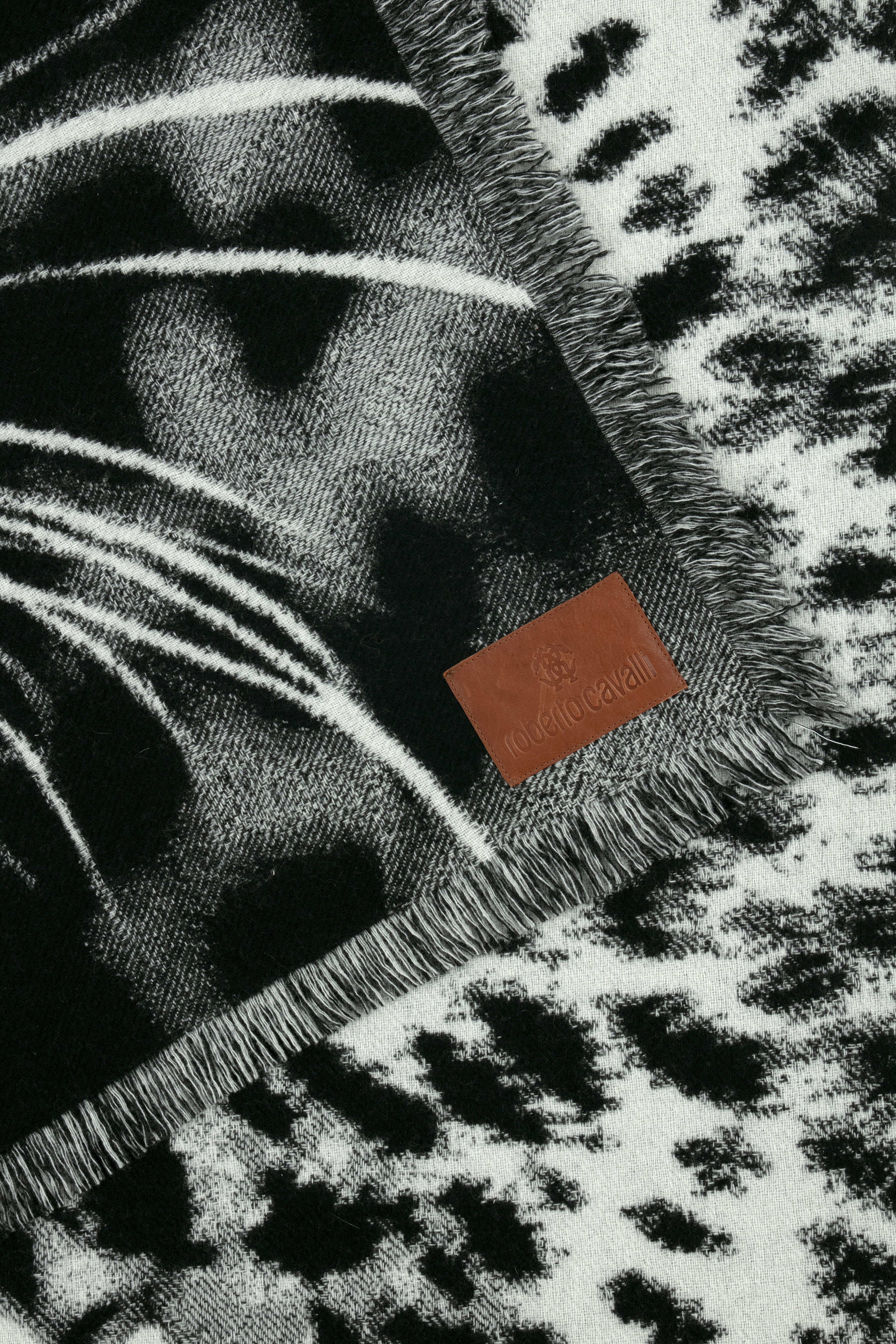 Jacquard Plaid with Leopard