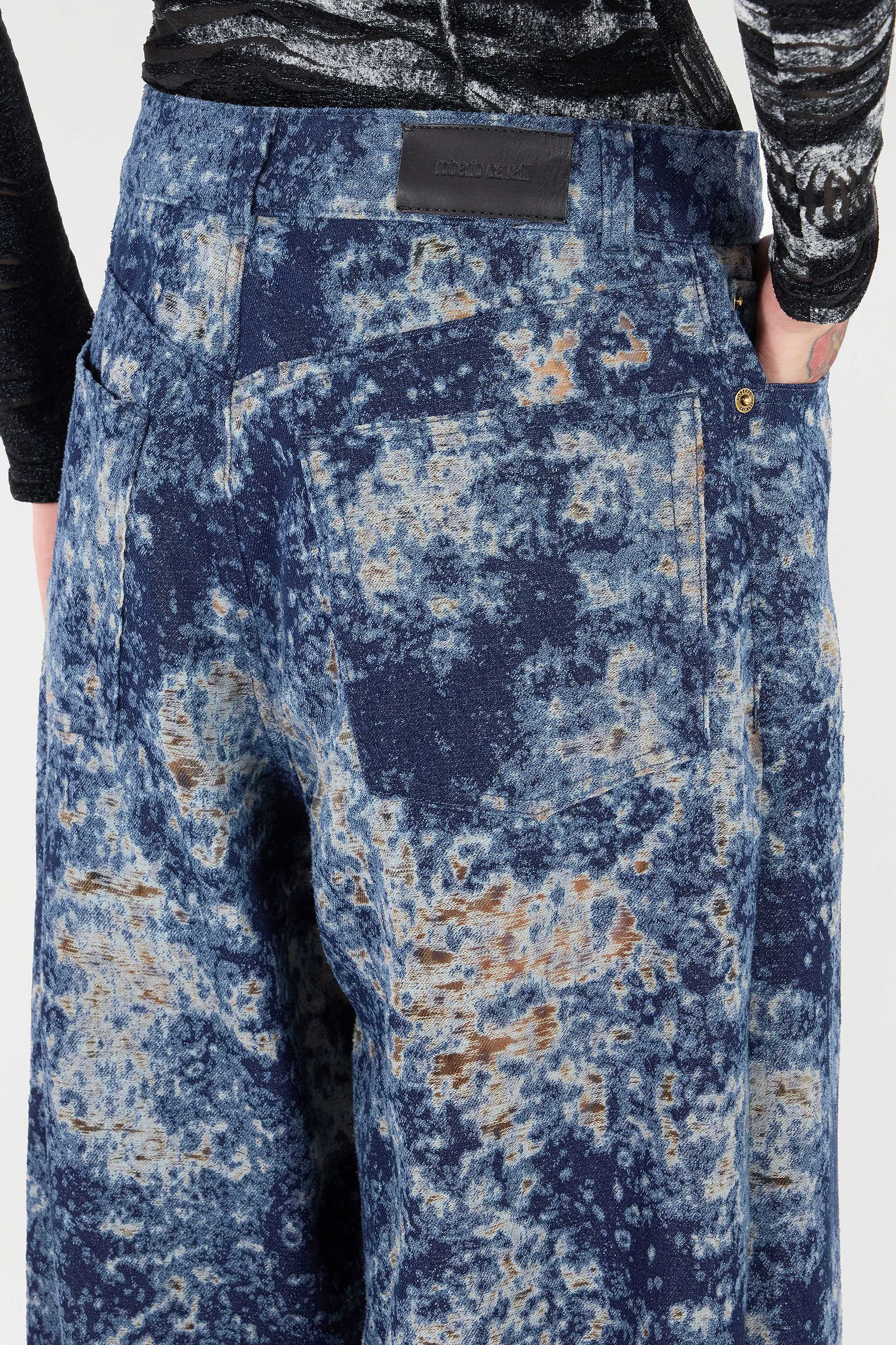 Roberto Cavalli Loose Fit Bleached-effect Jeans In Blue