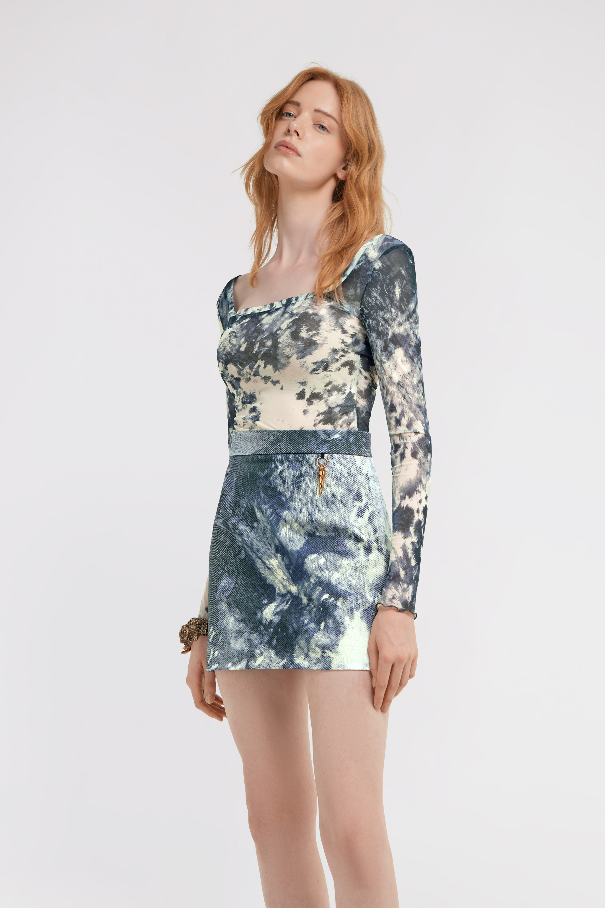 Shop Roberto Cavalli Top Mit Appaloosa-print In Blue